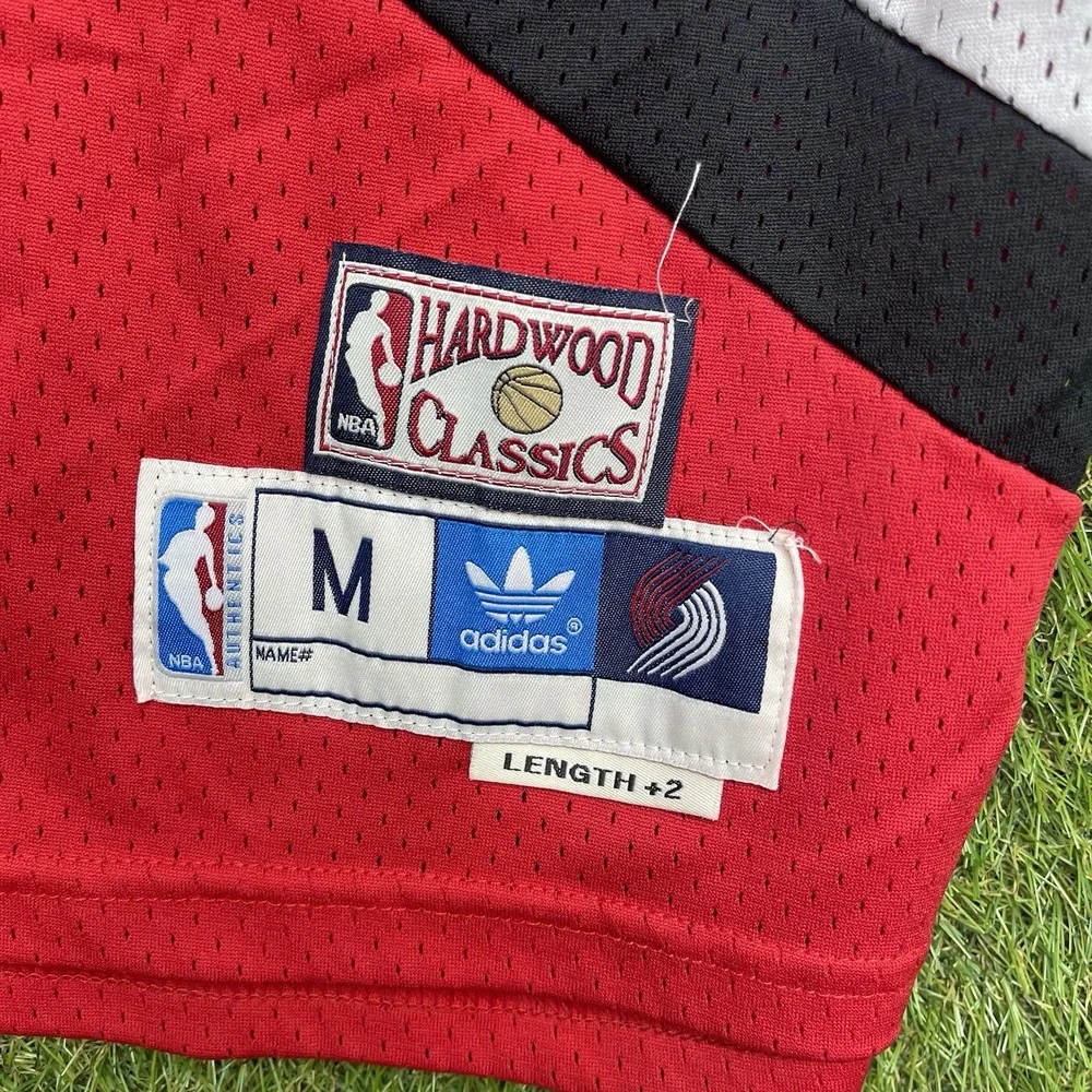 Portland Trailblazers Hardwood Classics Jersey Mens Medium Clyde Drexler #22